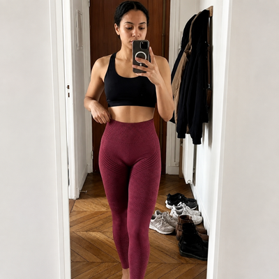 Julie, 29
